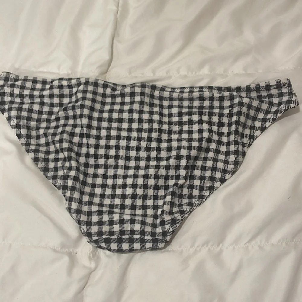 Lot of 3 Bikini Bottoms*Mix & Match New with Tags*Womens size Large - Picture 5 of 7